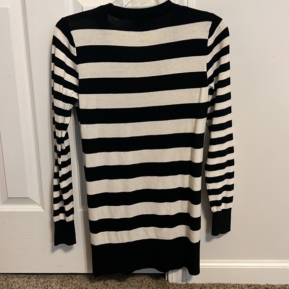 STRIPED LONG BUTTON UP CARDIGAN - Picture 5 of 5